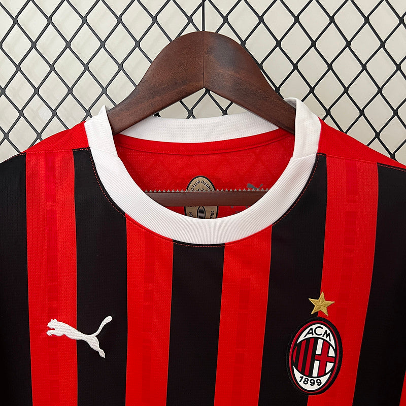 24/25 AC Milan home