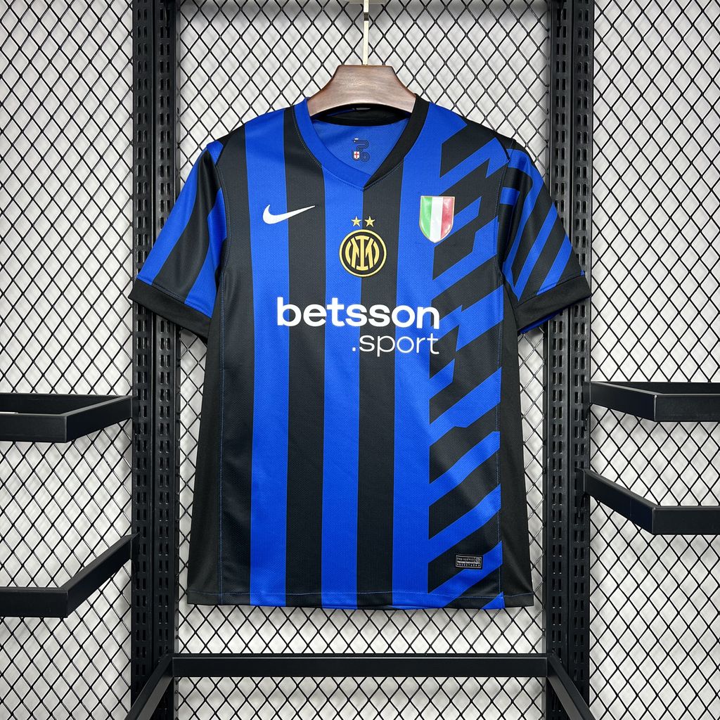 24/25 Inter home