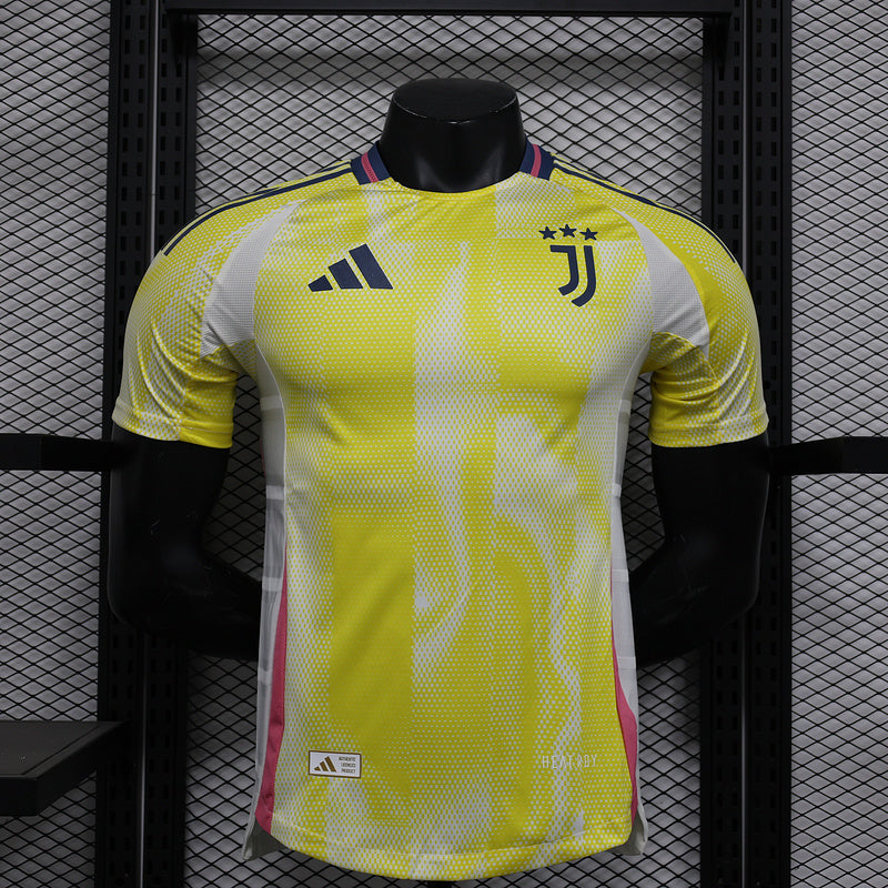 24∕25 Juventus Away Player Version