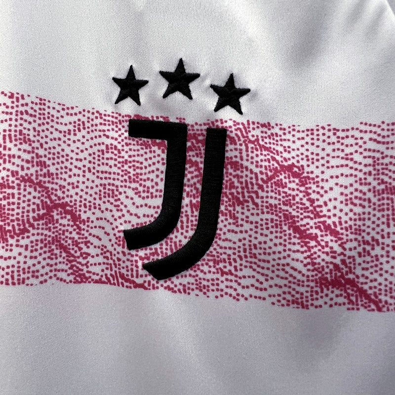 23∕24 Juventus Away