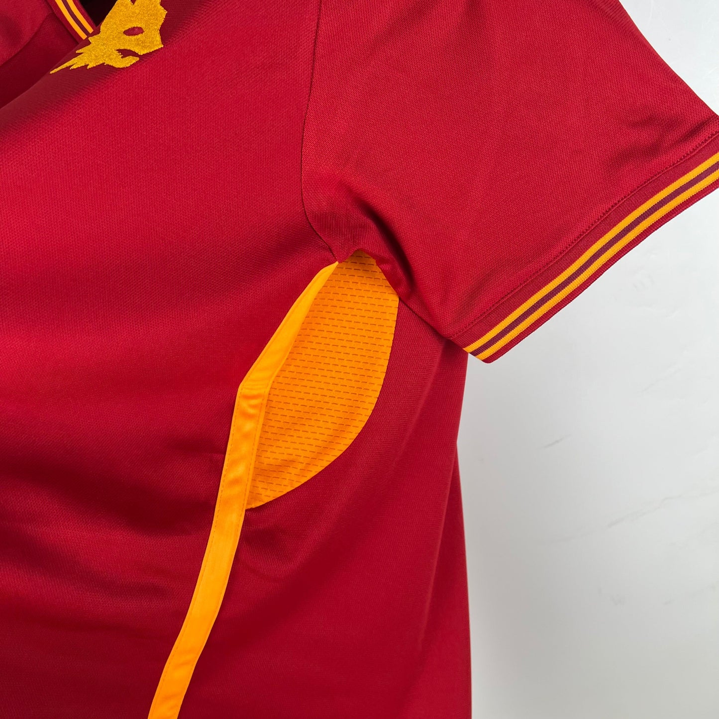 23∕24 Roma Home (7E3C)